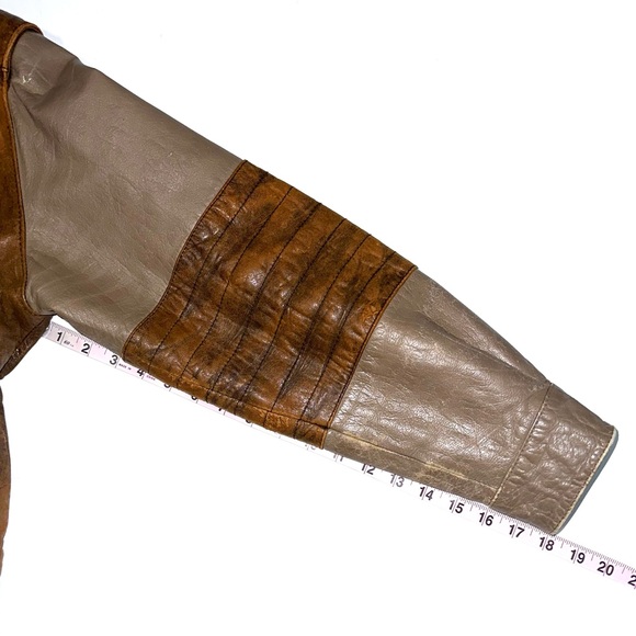 SOLD 💕Vintage Rage Distressed Leather Bomber Jacket - Picture 11 of 13